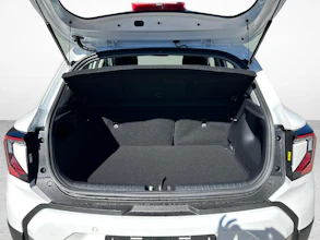 https://vehicle.imgix.net/4452433/b7bf7c8f-2a41-4998-9c78-1b7c420417bf.jpg
