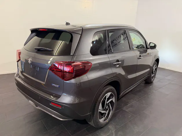 Suzuki Vitara 1.4 T Piz Sulai Top Hybrid 4x4
