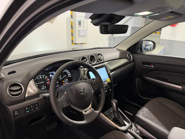 Suzuki Vitara 1.4 T Piz Sulai Top Hybrid 4x4