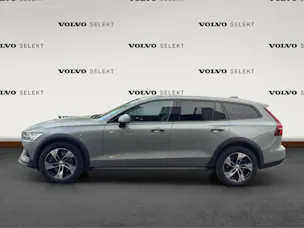 VOLVO V60 Cross Country 2.0 B5 Plus AWD