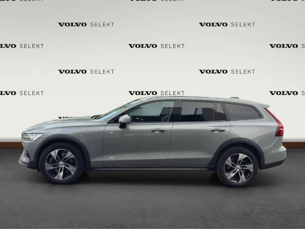 VOLVO V60 Cross Country 2.0 B5 Plus AWD