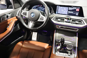 Fahrzeugbild BMW X5 45e xDrive SAG