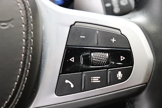 https://vehicle.imgix.net/4452478/d9c7841d-aabb-40ff-865a-ff7b5e3a7aba.JPG