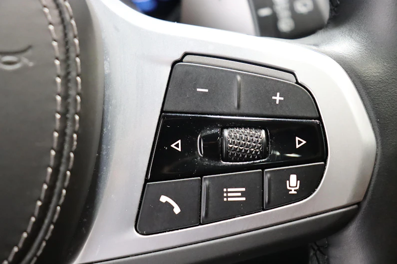 image du véhicule BMW X5
