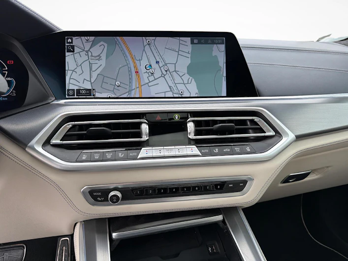 immagine del veicolo BMW X5