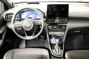 Toyota Yaris Cross 1.5 VVT-i HSD Premium AWD-i