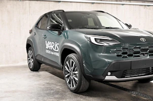 Fahrzeugbild TOYOTA Yaris Cross 1.5 VVT-i HSD Premium AWD-i