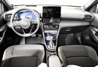 https://vehicle.imgix.net/4452500/afe58b73-2036-48a7-85e2-0b8ca408b6f3.jpg