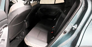 Fahrzeugbild TOYOTA Yaris Cross 1.5 VVT-i HSD Premium AWD-i