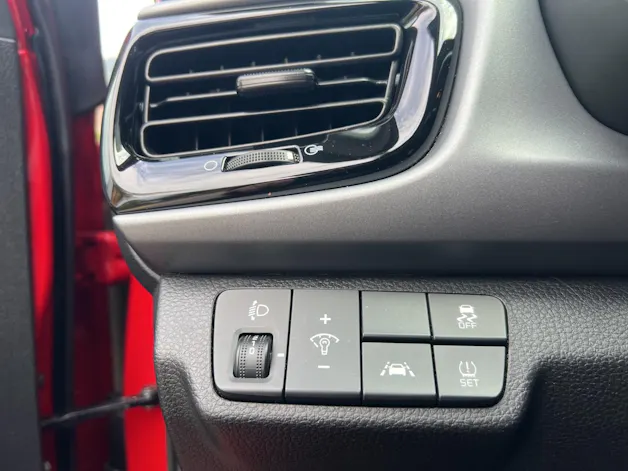 Kia Rio 1.4 CVVT Swiss City Line
