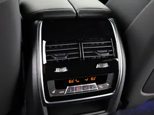 BMW XM 50e Plug-in Hybrid