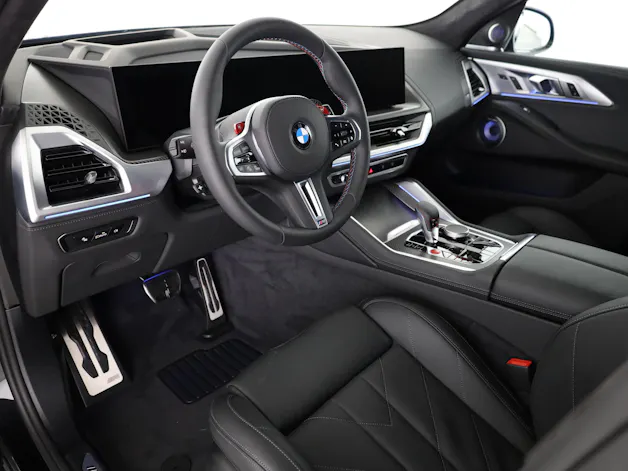 BMW XM 50e Plug-in Hybrid