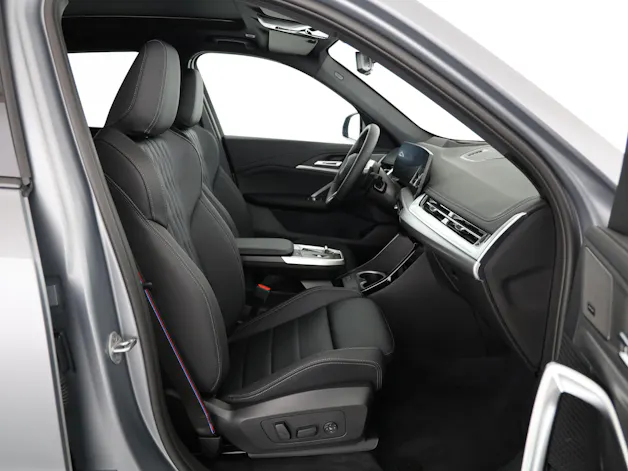 BMW X1 30e xDrive paddles