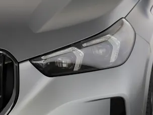 BMW X1 30e xDrive paddles
