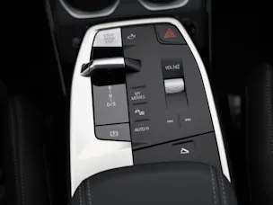 BMW X1 30e xDrive paddles