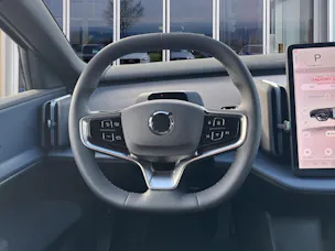 VOLVO EX30 P5 Longe Range Plus