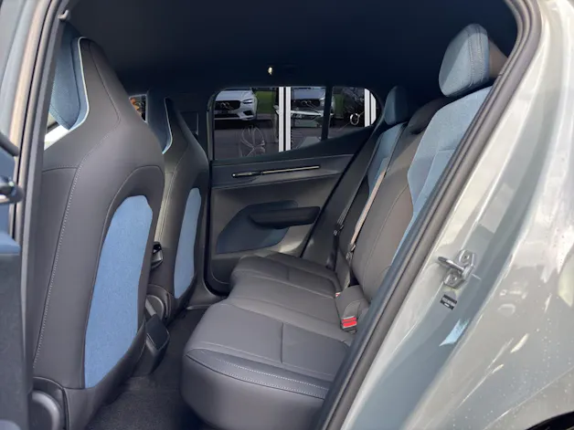 VOLVO EX30 P5 Longe Range Plus