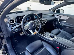 MERCEDES-BENZ A 35 AMG 4matic