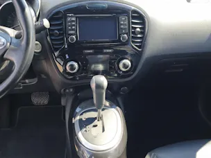 NISSAN Juke 1.6 DIG-T Tekna 4x4 AHK