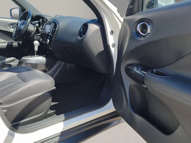 NISSAN Juke 1.6 DIG-T Tekna 4x4 AHK