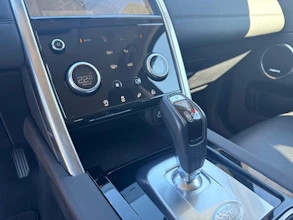 https://vehicle.imgix.net/4452709/f538a057-5786-4b30-b475-f964fe6a022a.jpg