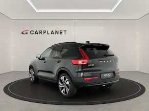 VOLVO XC40 2.0 B3 MH Plus Dark