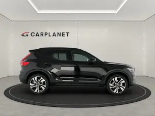VOLVO XC40 2.0 B3 MH Plus Dark