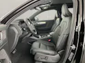 VOLVO XC40 2.0 B3 MH Plus Dark