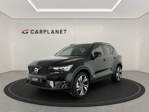 VOLVO XC40 2.0 B3 MH Plus Dark