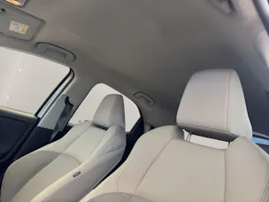 Toyota Yaris 1.5 VVT-i HSD Premium Voll-Hybrid