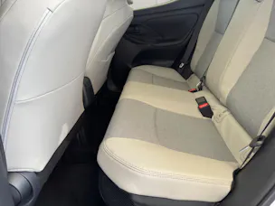 Toyota Yaris 1.5 VVT-i HSD Premium Voll-Hybrid