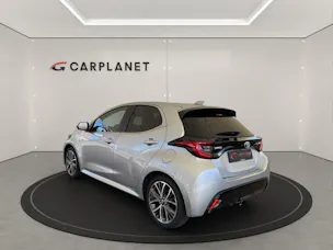 Toyota Yaris 1.5 VVT-i HSD Premium Voll-Hybrid