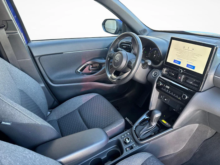 Fahrzeugbild TOYOTA YARIS CROSS