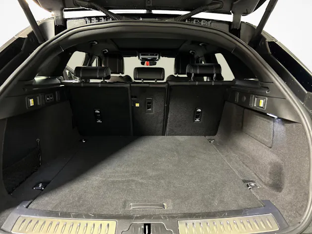 Land Rover Range Rover Velar 3.0 I6 R-Dynamic HSE