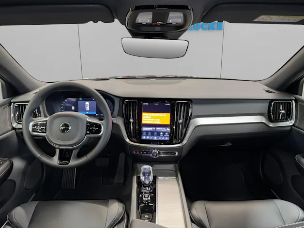 VOLVO V60 2.0 B4 Plus Dark