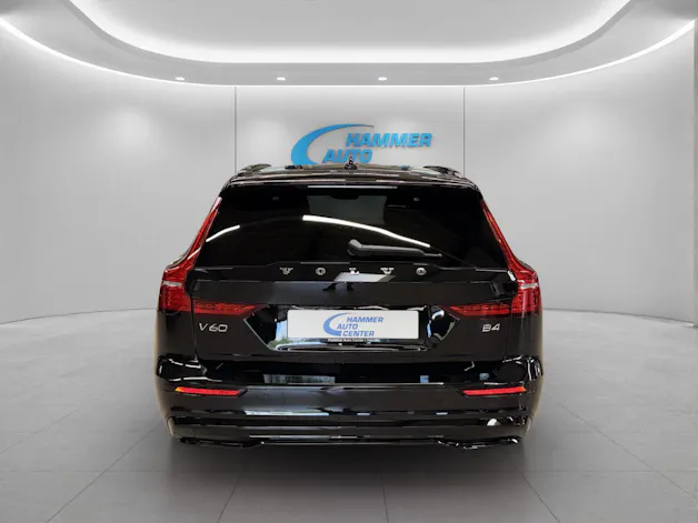 VOLVO V60 2.0 B4 Plus Dark