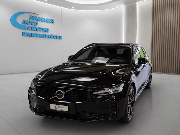 VOLVO V60 2.0 B4 Plus Dark