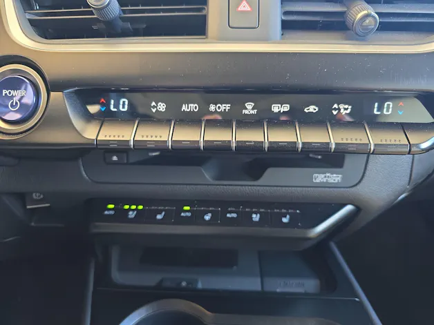 Lexus UX 250h Excellence
