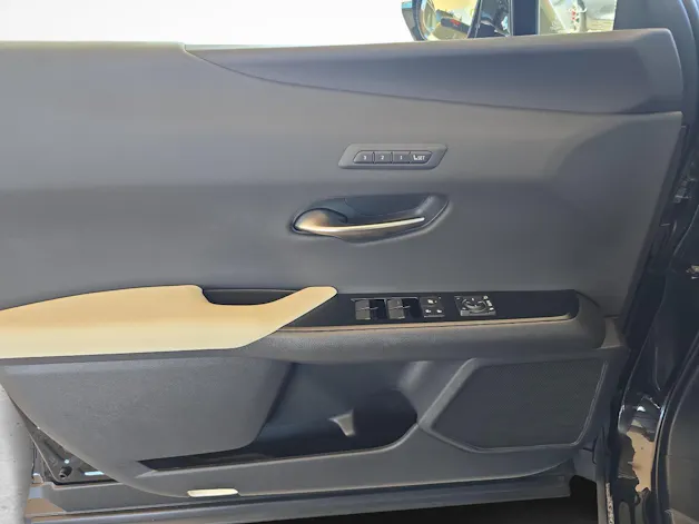 Lexus UX 250h Excellence