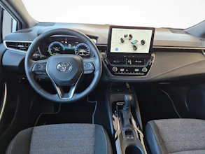 https://vehicle.imgix.net/4452763/07465847-43d1-4d7a-9c50-8ee6026d0bf5.jpg