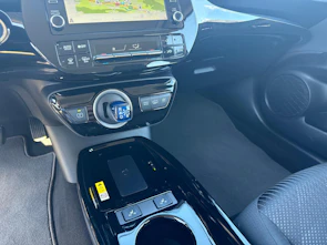 Fahrzeugbild TOYOTA Prius 1.8 VVTi HSD Plug-In Solar