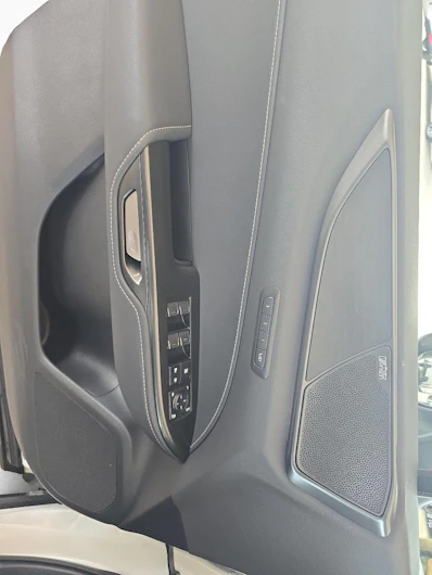 Fahrzeugbild LEXUS NX