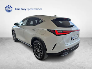 Fahrzeugbild LEXUS NX 450h+ Excellence