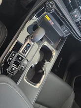 https://vehicle.imgix.net/4452774/9708bb78-0ba7-47b7-ac41-a6a8c4111892.jpg