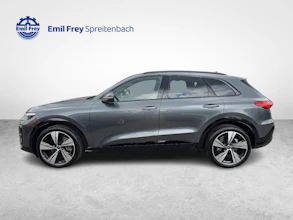 https://vehicle.imgix.net/4452786/4ca7c6ae-8074-4c36-8576-cb5f12eb0a56.jpg