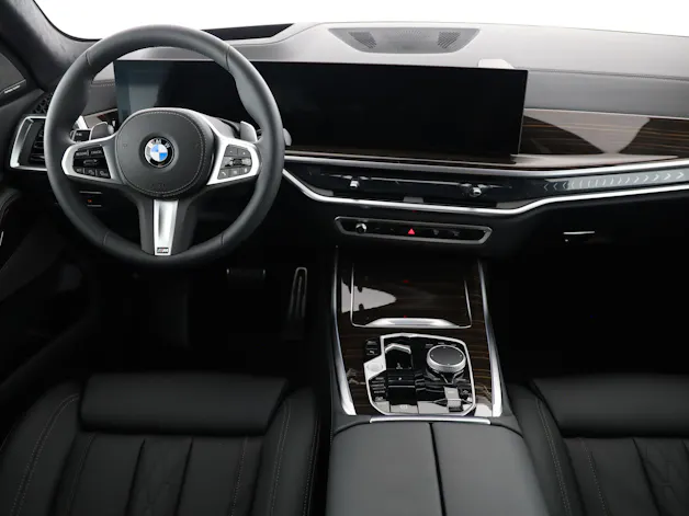BMW X7 40i xDrive SAG