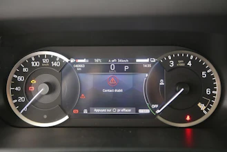 https://vehicle.imgix.net/4452820/67e117be-274f-48ce-8679-8d21681d87b5.jpg
