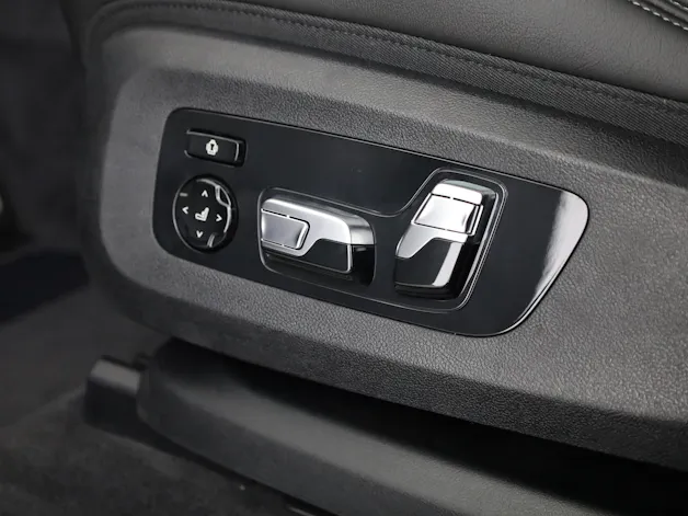 BMW XM 50e Plug-in Hybrid