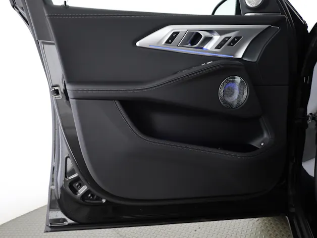 BMW XM 50e Plug-in Hybrid