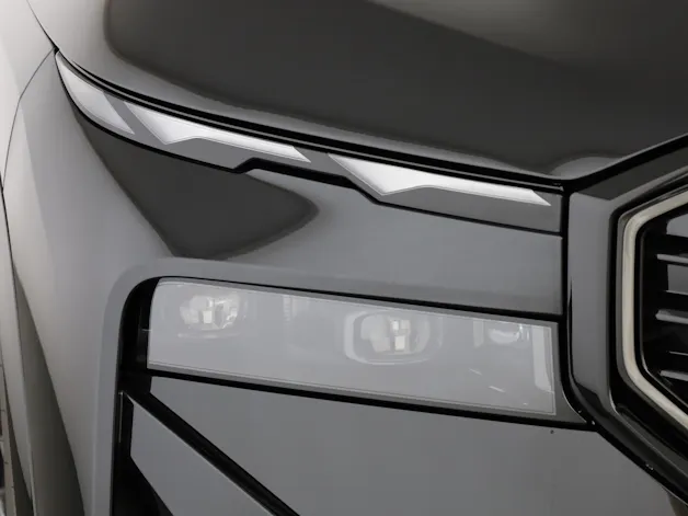 BMW XM 50e Plug-in Hybrid